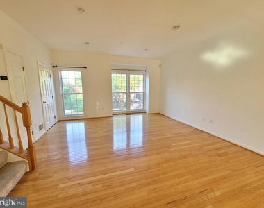13115 Rosebay Drive - Photo Thumbnail 10