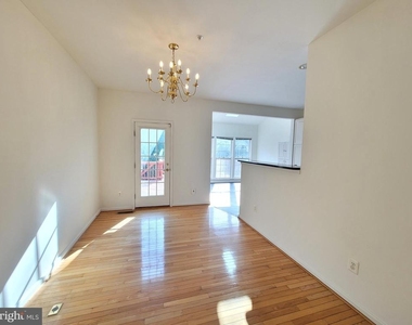 13115 Rosebay Drive - Photo Thumbnail 8