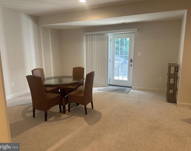 7505 Redland Park Place - Photo Thumbnail 2