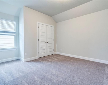 6513 Folsom Ave - Photo Thumbnail 30