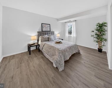 868 College Parkway - Photo Thumbnail 11