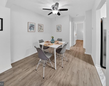 868 College Parkway - Photo Thumbnail 6