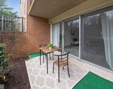 868 College Parkway - Photo Thumbnail 16
