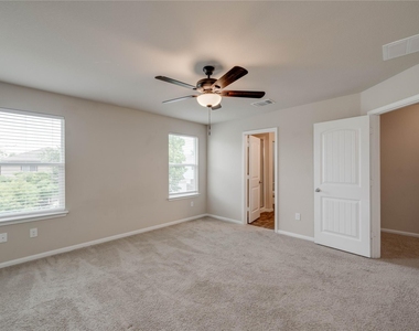 2908 Tilmon Ln - Photo Thumbnail 20