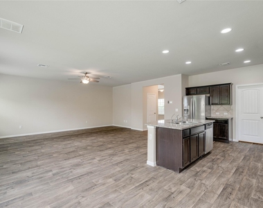 2908 Tilmon Ln - Photo Thumbnail 4