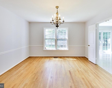 991 Farm Haven Drive - Photo Thumbnail 9