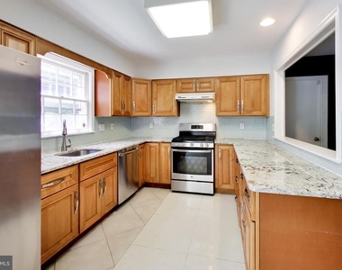 991 Farm Haven Drive - Photo Thumbnail 13