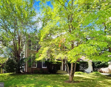 991 Farm Haven Drive - Photo Thumbnail 2