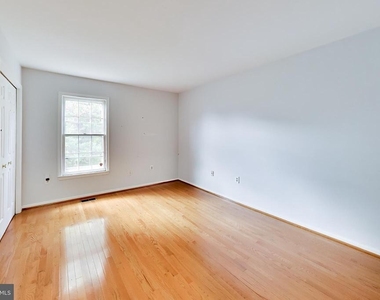 991 Farm Haven Drive - Photo Thumbnail 34