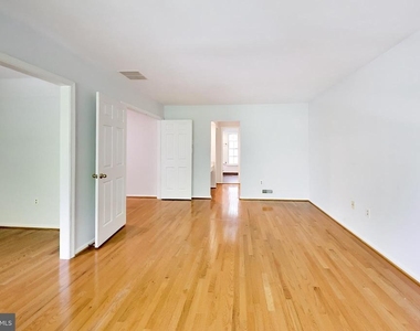 991 Farm Haven Drive - Photo Thumbnail 24