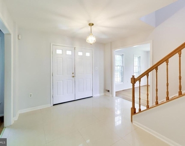 991 Farm Haven Drive - Photo Thumbnail 4