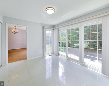 991 Farm Haven Drive - Photo Thumbnail 15
