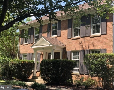 991 Farm Haven Drive - Photo Thumbnail 1
