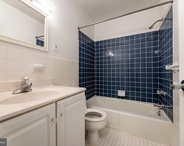 10648 Montrose Avenue - Photo Thumbnail 10