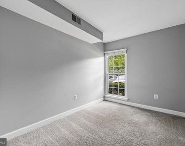 7919 Foxcrest Court - Photo Thumbnail 29