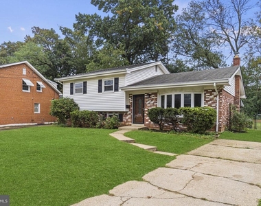 1110 Chiswell Lane - Photo Thumbnail 24