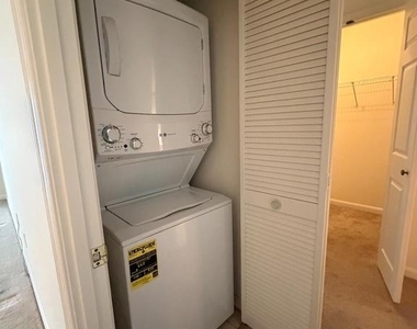 14809 Pennfield Circle - Photo Thumbnail 5