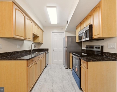 2505 Mcveary Court - Photo Thumbnail 8