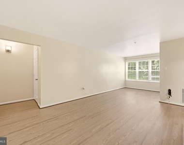 2505 Mcveary Court - Photo Thumbnail 3