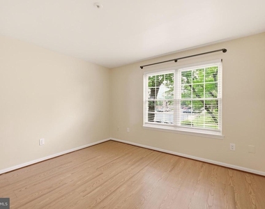 2505 Mcveary Court - Photo Thumbnail 20