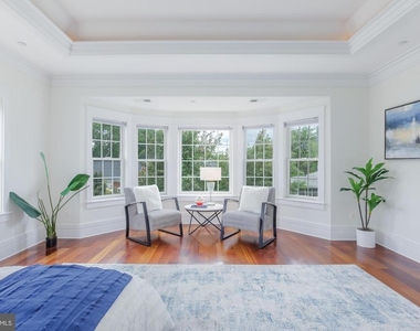 9715 Singleton Drive - Photo Thumbnail 17