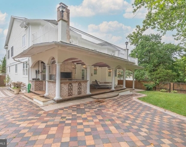 9715 Singleton Drive - Photo Thumbnail 37