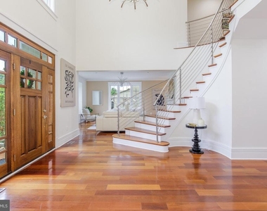 9715 Singleton Drive - Photo Thumbnail 1