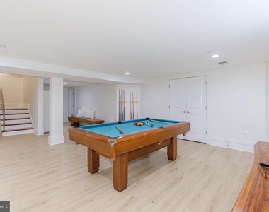 9715 Singleton Drive - Photo Thumbnail 26