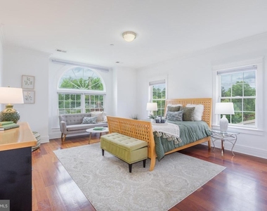 9715 Singleton Drive - Photo Thumbnail 21