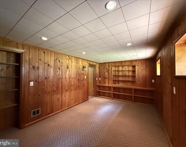 9209 E Parkhill Drive - Photo Thumbnail 13