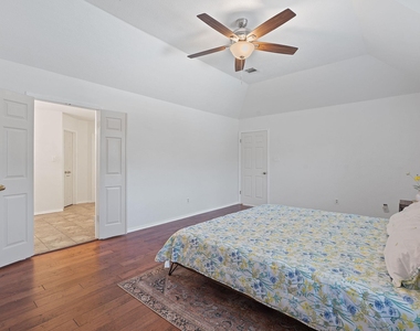 222 Primrose Dr - Photo Thumbnail 18