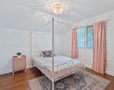 222 Primrose Dr - Photo Thumbnail 24
