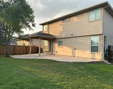 245 Verano Dr - Photo Thumbnail 4