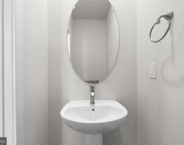 8017 Potter Place - Photo Thumbnail 19