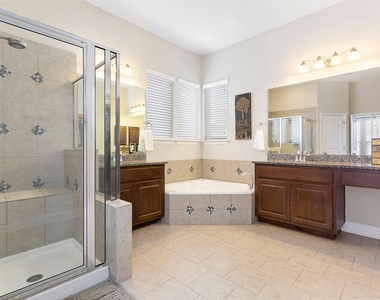 3720 Lunet Ring Way - Photo Thumbnail 18