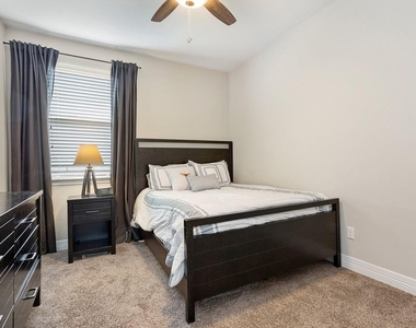 3720 Lunet Ring Way - Photo Thumbnail 24