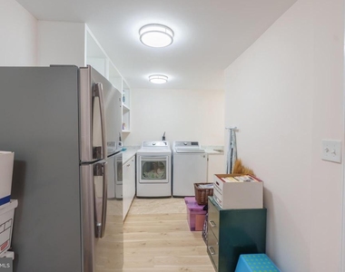 5776 Yellowrose Court - Photo Thumbnail 19