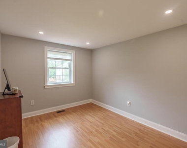 5776 Yellowrose Court - Photo Thumbnail 13