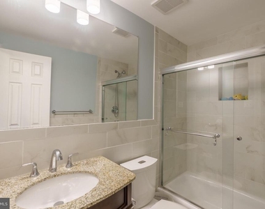 5776 Yellowrose Court - Photo Thumbnail 15
