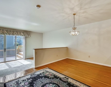 5205 Columbia Road - Photo Thumbnail 7