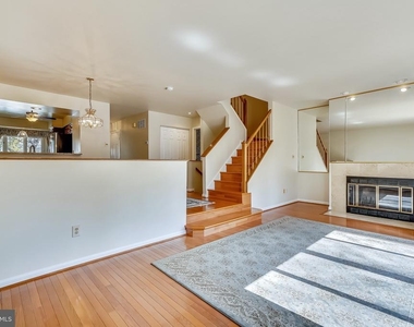 5205 Columbia Road - Photo Thumbnail 10