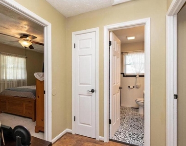609 Wingleaf Court - Photo Thumbnail 7