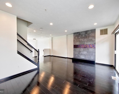 130 Spencer Circle - Photo Thumbnail 8