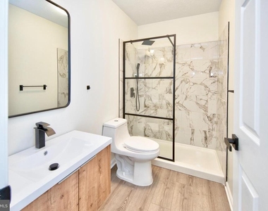 130 Spencer Circle - Photo Thumbnail 20