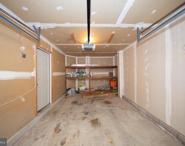 130 Spencer Circle - Photo Thumbnail 35