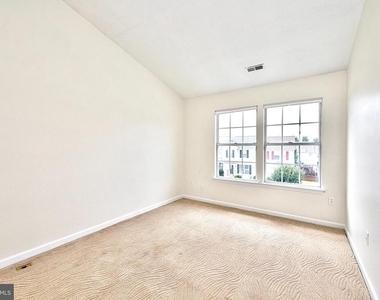 130 Spencer Circle - Photo Thumbnail 21