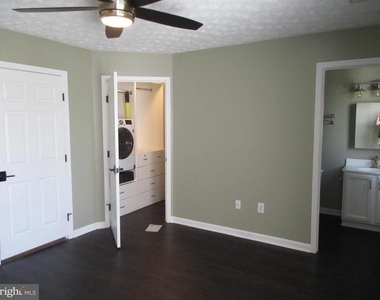 1024 Jeanett Way - Photo Thumbnail 26