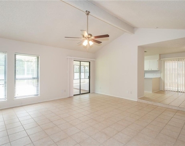 5811 Cannon Mountain Dr - Photo Thumbnail 4