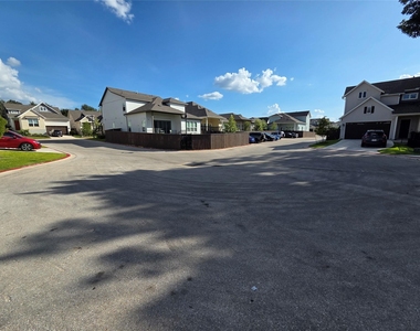 600 C-bar Ranch Trl - Photo Thumbnail 4