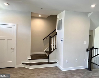 7123 Bodkin Way - Photo Thumbnail 3
